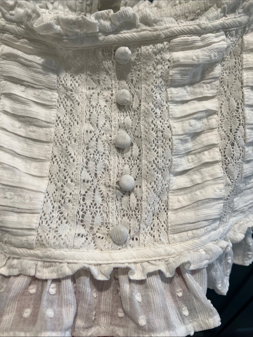 American Eagle 100% Cotton White Ruffled Eyelet Cropped Cami - Picture 2 of 7